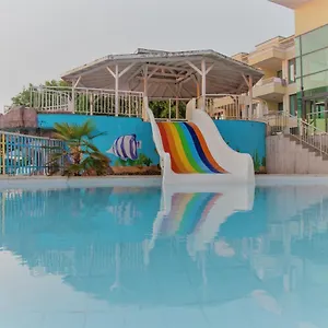 hotel-perla-beach-i-primorsko.primorskohotels.com/